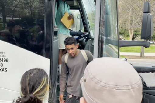 Migrant aboard fourth bus to DC says poverty in Venezuela drove him to cross southern border