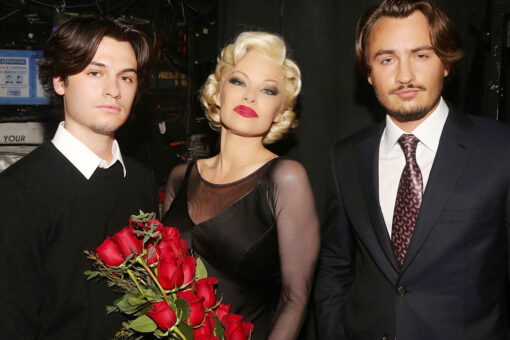 Pamela Anderson received support from her sons during her Broadway debut
