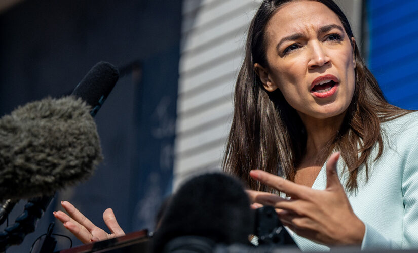 AOC calls for Democratic Sen. Kyrsten Sinema to be primaried