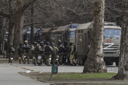 Russia ramps up aggression in Kherson with humanitarian blockade and capture of Ukrainian officials