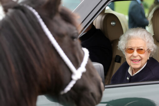 Queen Elizabeth makes surprise appearance at Windsor Horse Show amid ‘episodic mobility issues’