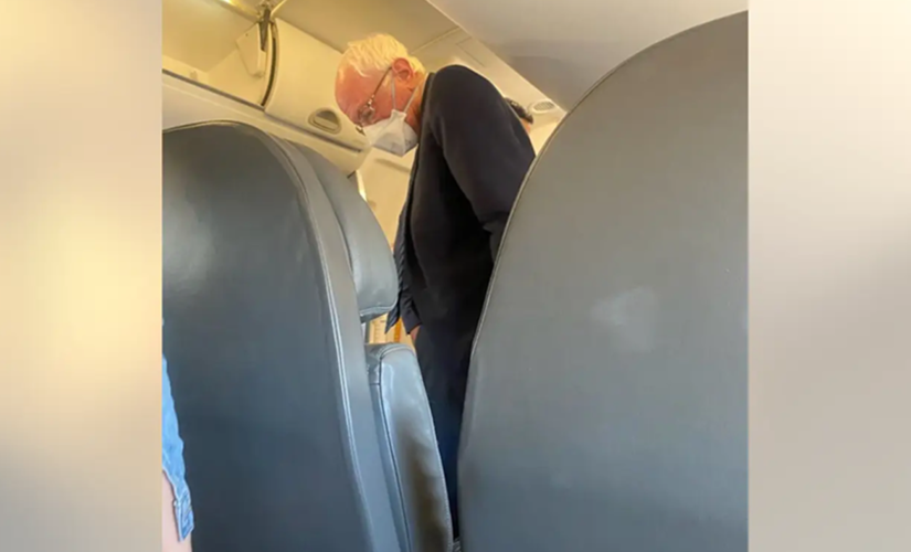 Bernie Sanders flies first class to stump for fellow socialist candidate Summer Lee