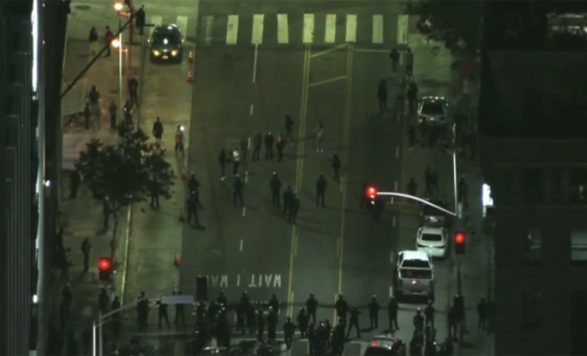 Los Angeles: At least 1 police officer injured during clash with abortion rights protesters