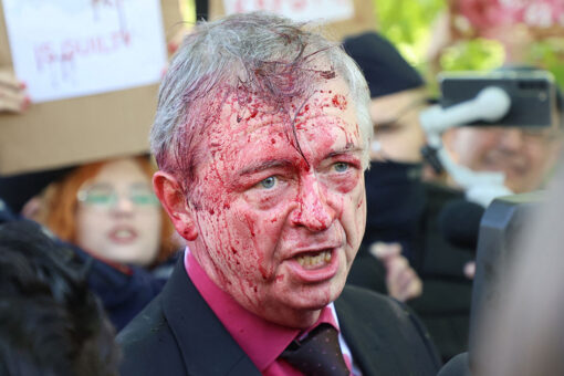Russia demands formal Polish apology for Warsaw anti-war protest