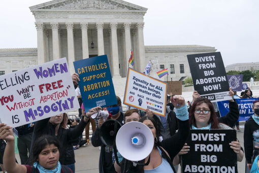 Roe v. Wade draft leaker’s identity remains unknown