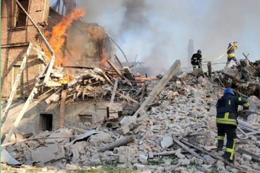 Russian airstrike on Ukrainian school leaves at least 62 presumed dead in Luhansk, governor says