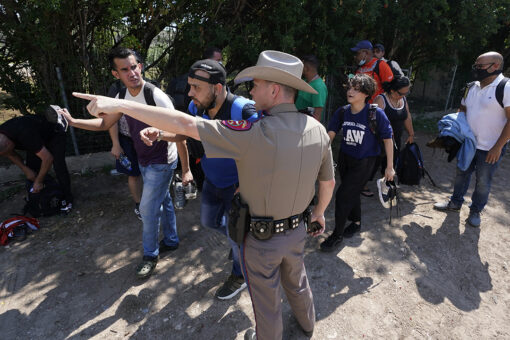 Moderate Dems unmoved by Biden admin’s plan to cope with post-Title 42 migrant surge
