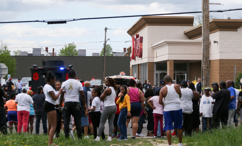 Lawmakers react to Buffalo shooting that left 10 dead, 3 injured