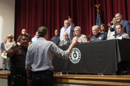 House Dems praise Beto O’Rourke for disrupting Texas Gov. Abbott during Uvalde school shooting press event