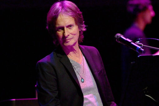 Fleetwood Mac keyboardist Brett Tuggle dead at 70 following cancer complications