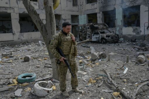 Kherson mayor abducted by Russian forces after refusing to flee occupied city
