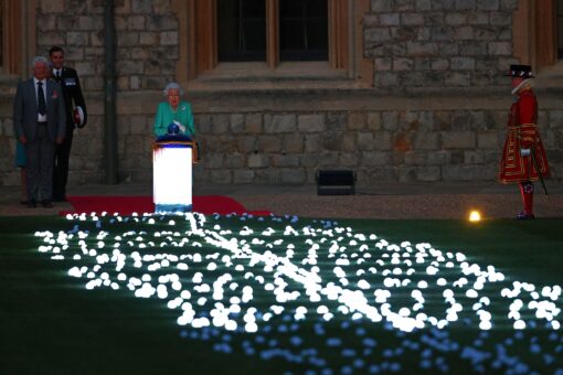 Queen Elizabeth lights Platinum Jubilee beacon