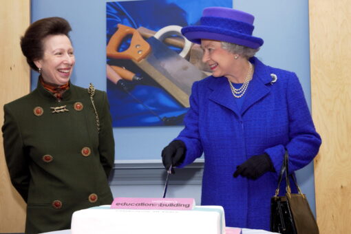 Queen Elizabeth doing great, simply not ‘overdoing it’ amid canceled Jubilee appearances, Princess Anne says