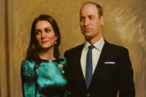 Kate Middleton, Prince William appear in first official joint portrait