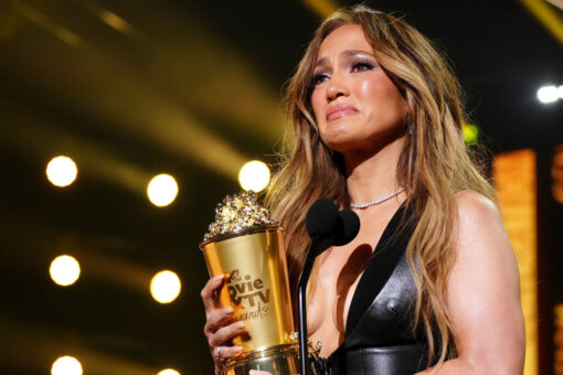 Jennifer Lopez thanked everyone who ‘lied’ to her in MTV awards speech