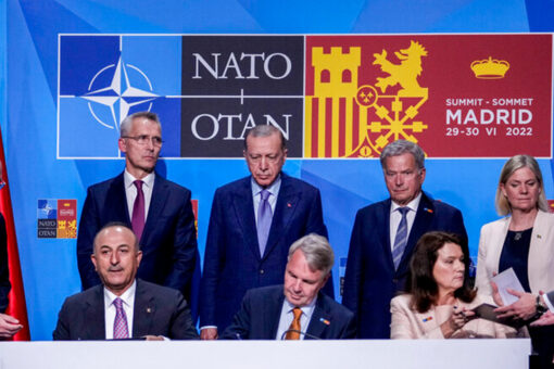 Turkey lifts opposition to Finland, Sweden joining NATO