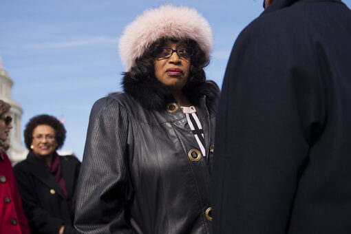 Former Rep. Corrine Brown announces run for Congress after pleading guilty to tax fraud
