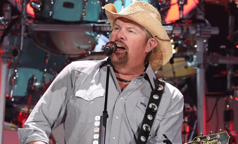 Toby Keith reveals stomach cancer diagnosis; receiving ‘chemo, radiation and surgery’