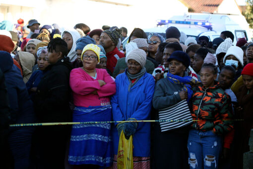 South African police investigating deaths of 21 minors between the ages of 13 and 17 at tavern