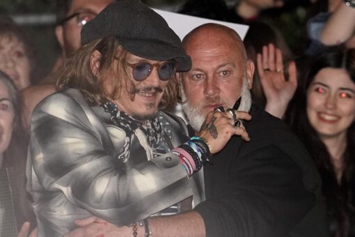 Johnny Depp mobbed by ‘Happy Birthday’-singing fans on last night of UK tour with Jeff Beck