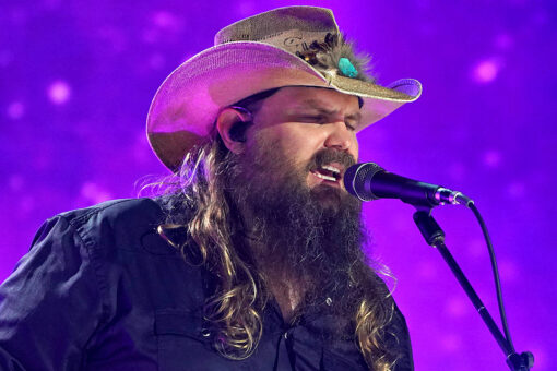 Chris Stapleton postpones tour shows after testing positive for COVID-19