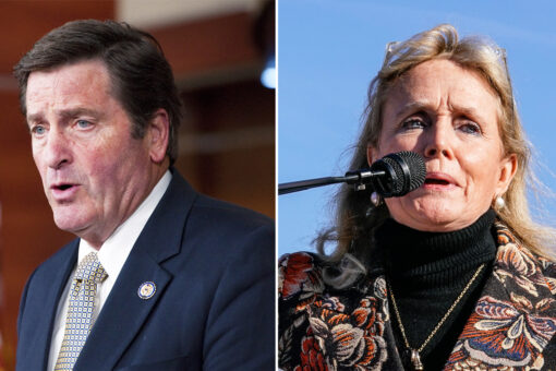 Progressive Democrats prioritize economy, jobs in pitch to voters ahead of midterm elections