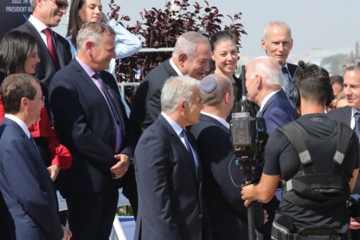 Biden shakes hands with former Israeli PM, begins ‘no handshake’ policy just before Saudi meeting