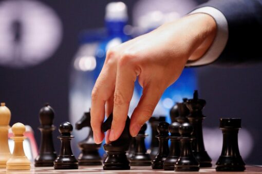 Russian chess robot breaks child’s finger during Moscow match