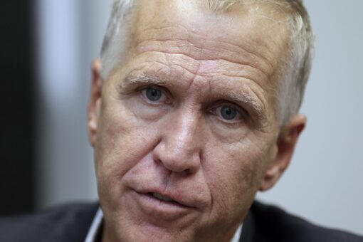 GOP senator calls out Dem fundraising platform for supporting anti-cop BLM campaign: ‘This is a cancer’