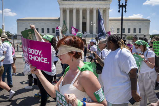 Texas Supreme Court blocks ruling that said abortions could resume
