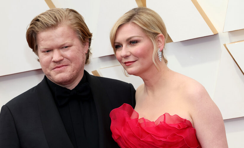 Kirsten Dunst officially marries fianc? Jesse Plemons after 5-year engagement