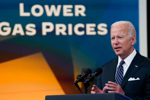 White House denies double standard as officials take victory lap on sinking gasoline prices