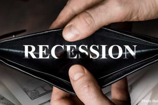 Strategists suggest recession could pose a threat to Democrats in midterm elections: ‘People are hurting’