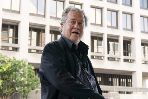 Steve Bannon trial jury begins deliberations after hearing closing arguments