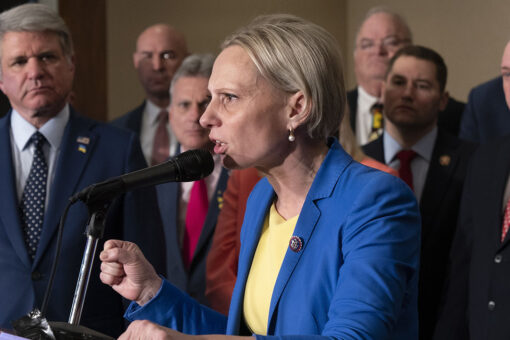 Rep. Victoria Spartz sends stern message to Biden, Zelenskyy over war aid to Ukraine: ‘Stop playing politics’