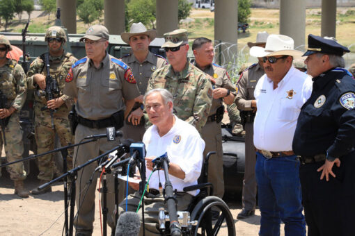 Texas Gov. Abbott authorizes law enforcement to return illegal immigrants to border