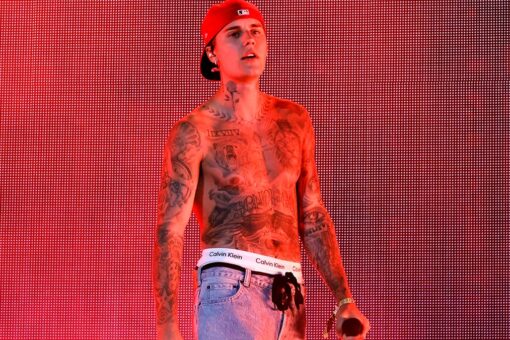 Justin Bieber performs for first time after canceling world tour dates due to Ramsay Hunt syndrome diagnosis