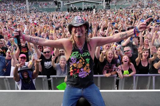 Bret Michaels performs after hospitalization: ‘Florida fans in the pouring rain rocked my world’