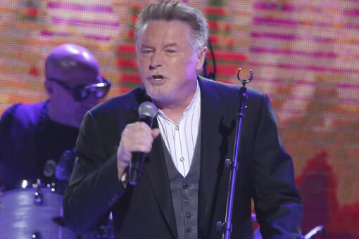 3 charged with having Eagles’ Don Henley’s stolen handwritten notes after rock legend himself got involved: DA