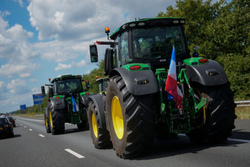 Dutch police shoot at tractor during night of farm protests