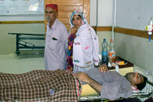 Bus falls into deep ravine in southwest Pakistan, killing 19