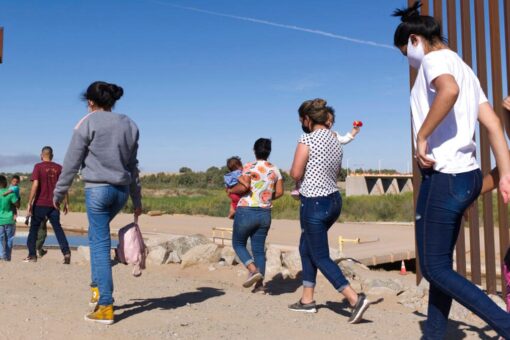 Rep. Hern bill would tax wire transfers out of US to fund border efforts, tackle illegal immigration