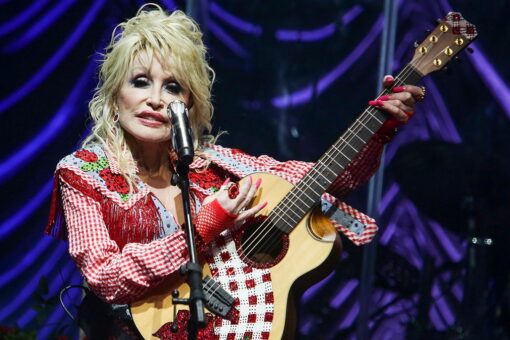 Ohio governor declares Dolly Parton Day to be August 9