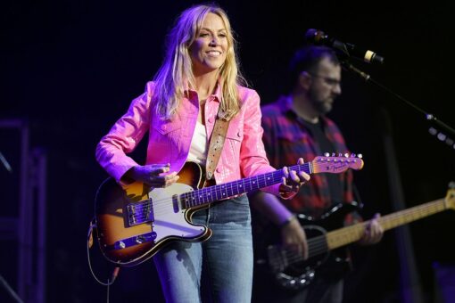 Sheryl Crow’s eponymous documentary sheds light on ‘battle with the real low lows’: ‘It was really liberating’