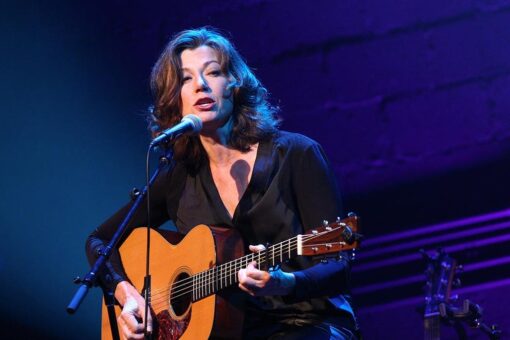 Amy Grant postpones remaining fall tour dates as she continues recovery from bike fall