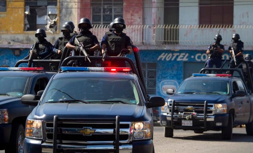 Mexican journalist killed in traffic ambush after publishing story on local politicians