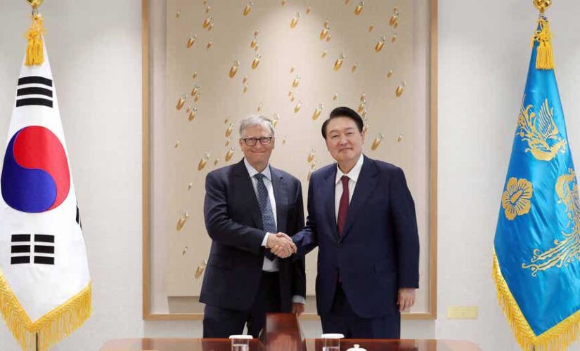 Bill Gates and South Korean president discuss expanding global health partnership