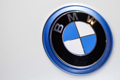 Self-steering BMW cuts into oncoming traffic, killing 1
