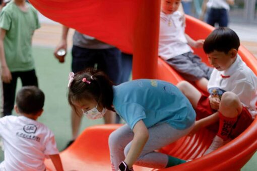 Chinese commission says COVID accelerated declining birth rate