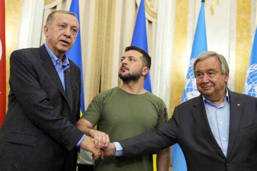 Ukraine’s Zelenskyy meets with Turkish president and UN chief in Lviv